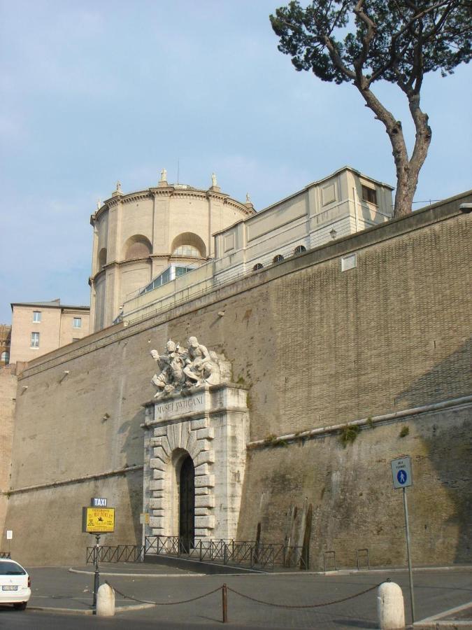 Mocenigo Vatican Suites Рим Экстерьер фото